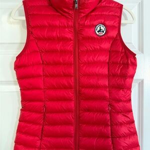 Women's Red Puffer Vest